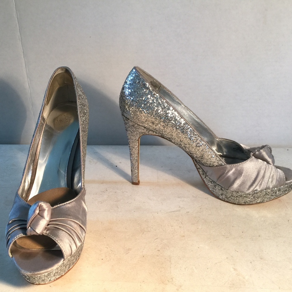 Nine & Co JJiShana Heels